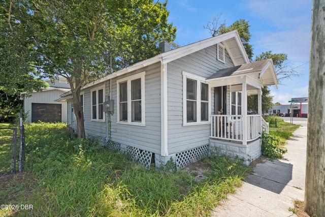 821 N Ridgewood Avenue, Daytona Beach, FL 32114