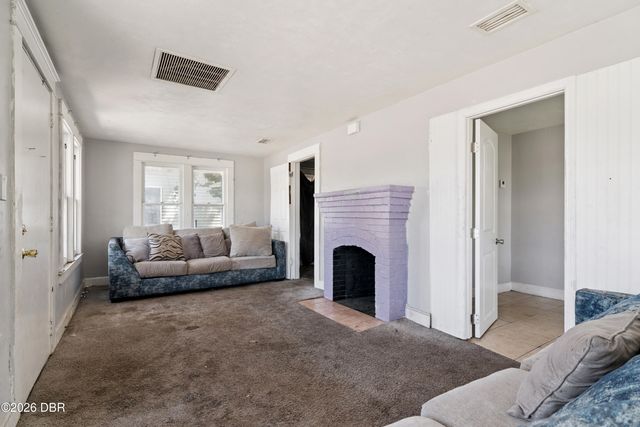 821 N Ridgewood Avenue, Daytona Beach, FL 32114