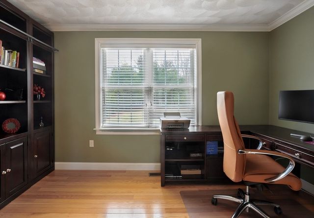 46 Ashwood Ave, Wilmington, MA 01887