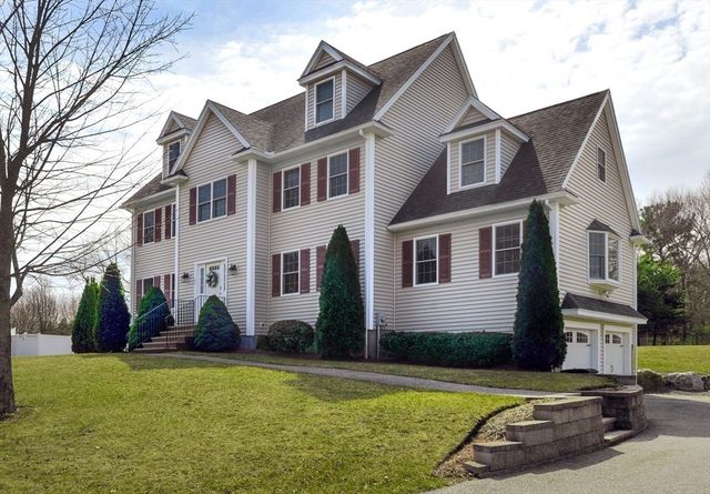 46 Ashwood Ave, Wilmington, MA 01887