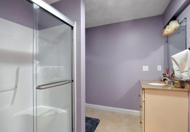 46 Ashwood Ave, Wilmington, MA 01887