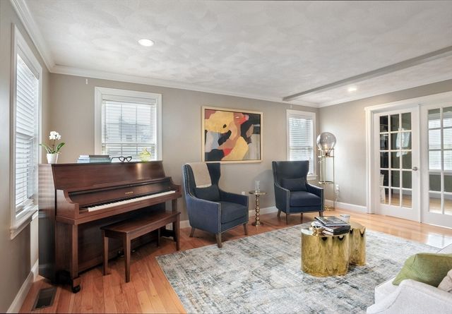 46 Ashwood Ave, Wilmington, MA 01887