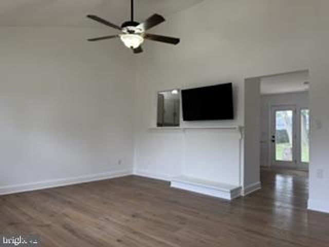 5 SUSTAIN CT, Newark, DE 19713