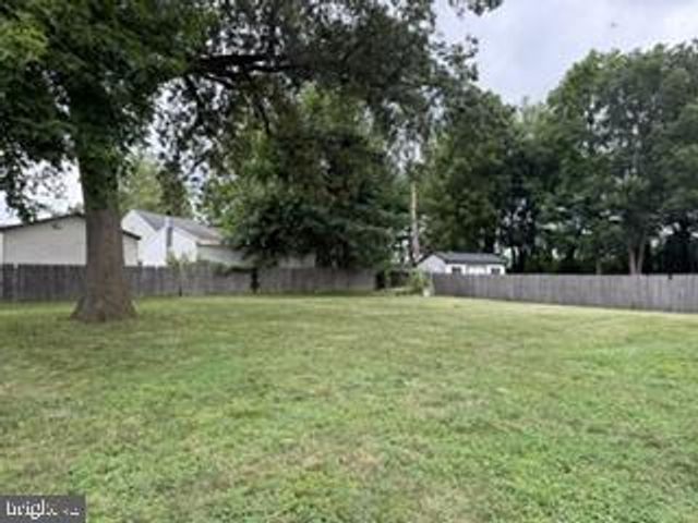 5 SUSTAIN CT, Newark, DE 19713