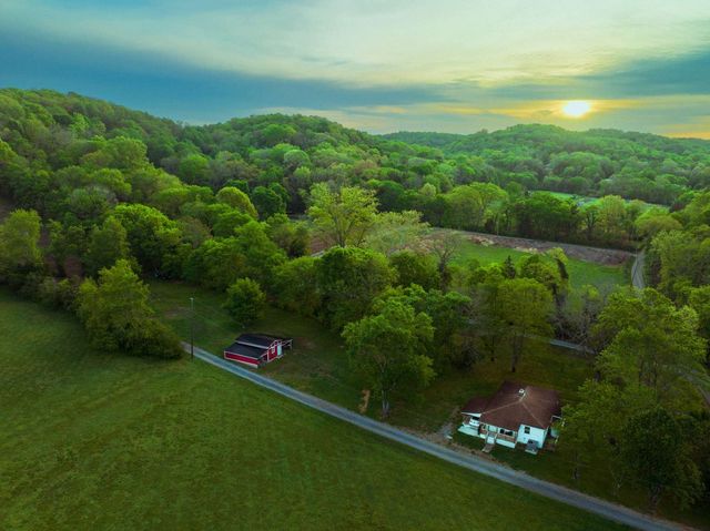 2186 Ingram Rd, Whites Creek, TN 37189