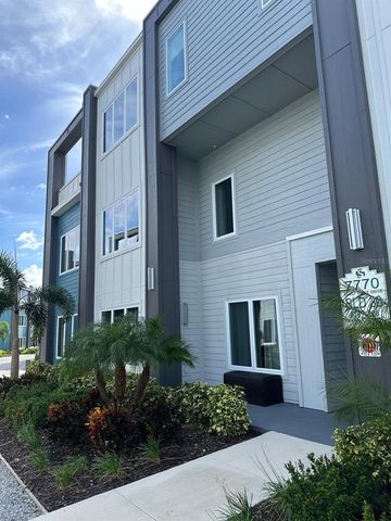 7770 SANDY RIDGE DRIVE 126, Reunion, FL 34747