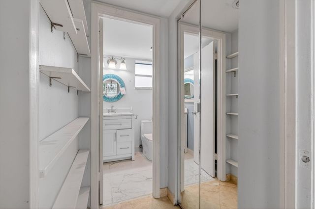 1810 New Palm Way 316, Boynton Beach, FL 33435