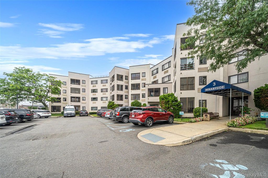 725 Miller Avenue 333, Freeport, NY 11520 — photo 2