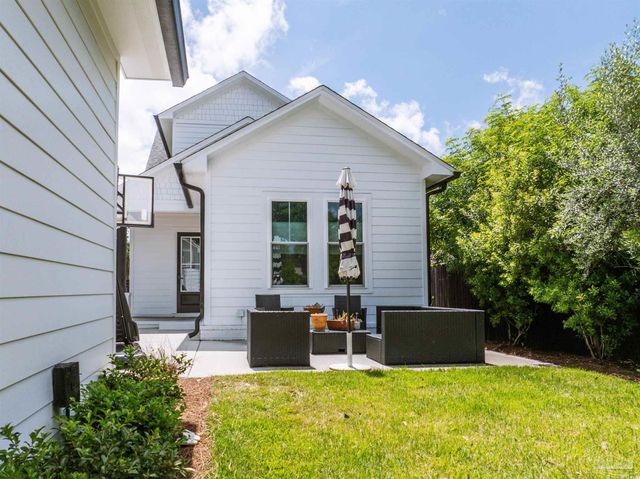 920 E Hernandez St, Pensacola, FL 32503