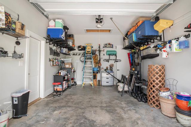 920 E Hernandez St, Pensacola, FL 32503