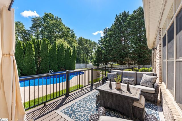 3 Charlestonplace Court, Greenville, SC 29615
