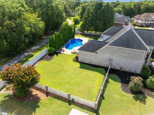 3 Charlestonplace Court, Greenville, SC 29615