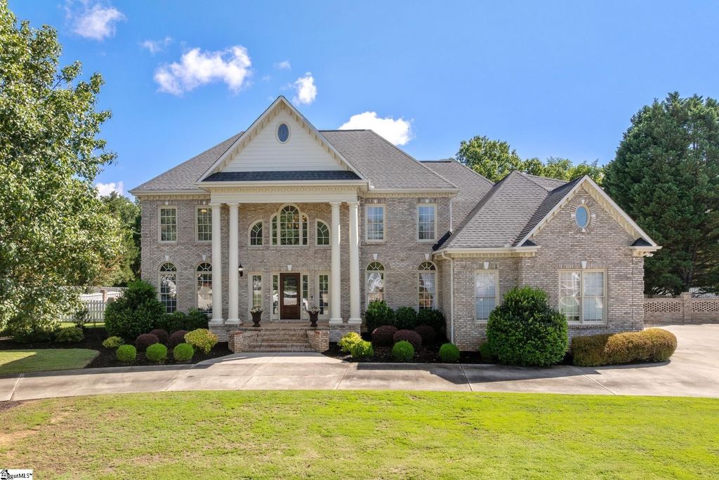 3 Charlestonplace Court, Greenville, SC 29615