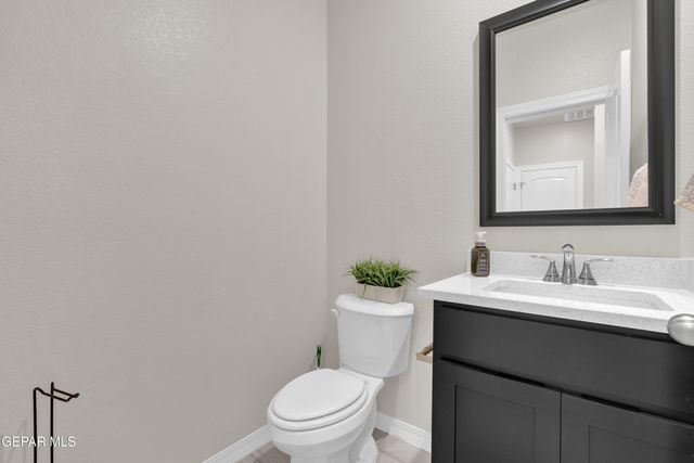 13768 Loreina Luz Avenue, Horizon City, TX 79928