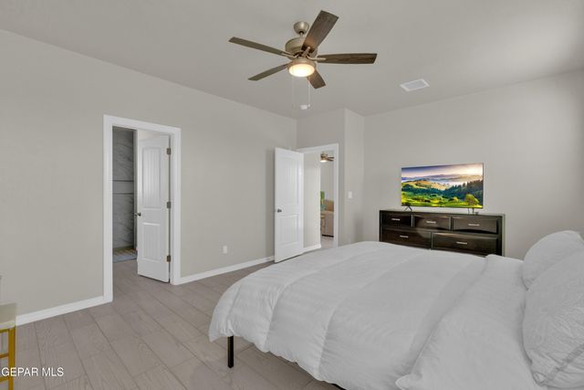 13768 Loreina Luz Avenue, Horizon City, TX 79928