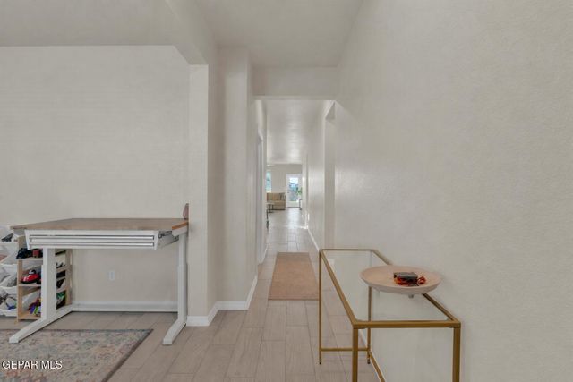 13768 Loreina Luz Avenue, Horizon City, TX 79928