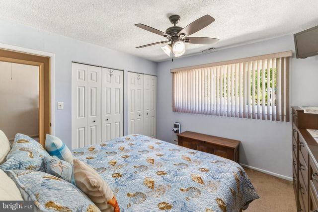 1 GEORGETOWNE, Lindenwold, NJ 08021