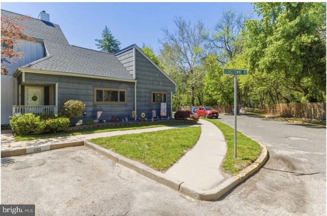 1 GEORGETOWNE, Lindenwold, NJ 08021