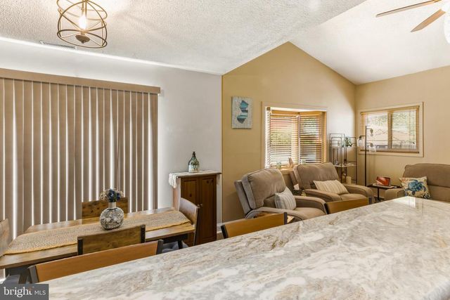1 GEORGETOWNE, Lindenwold, NJ 08021