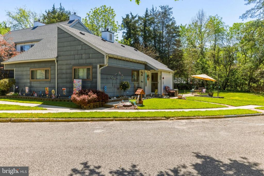 1 GEORGETOWNE, Lindenwold, NJ 08021