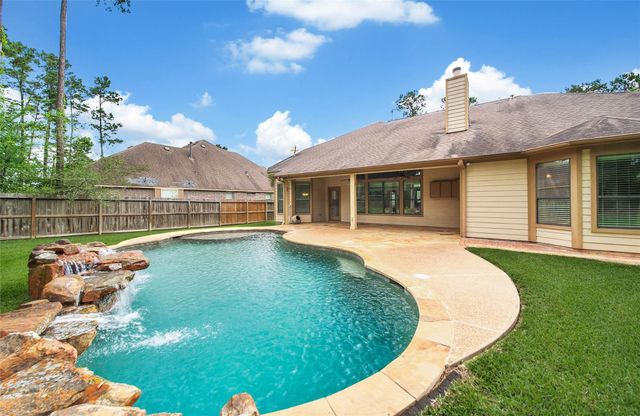 40503 Manor Drive, Magnolia, TX 77354