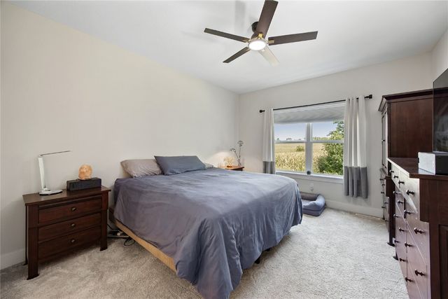 1509 3rd Street SW, Mt Vernon, IA 52314