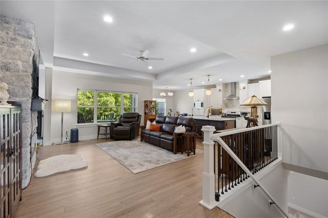 1509 3rd Street SW, Mt Vernon, IA 52314