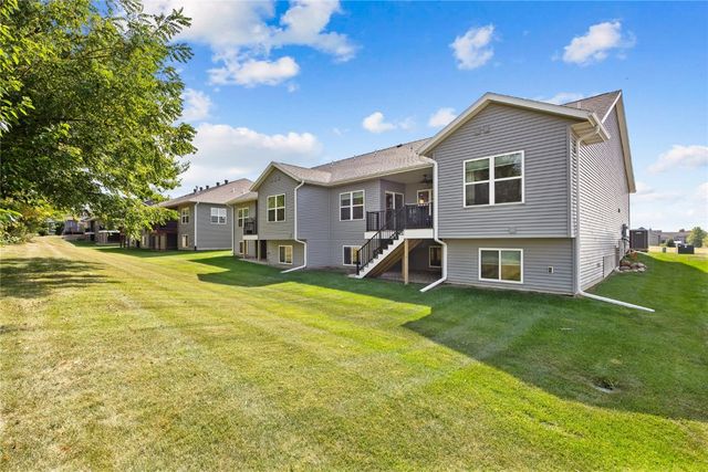 1509 3rd Street SW, Mt Vernon, IA 52314