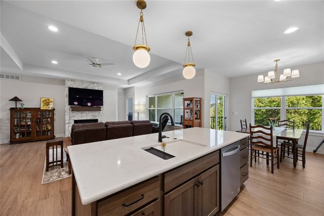 1509 3rd Street SW, Mt Vernon, IA 52314