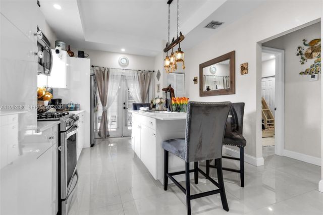 16020 SW 208th Ave, Miami, FL 33187