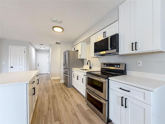 8940 SE 88TH STREET, Ocala, FL 34472