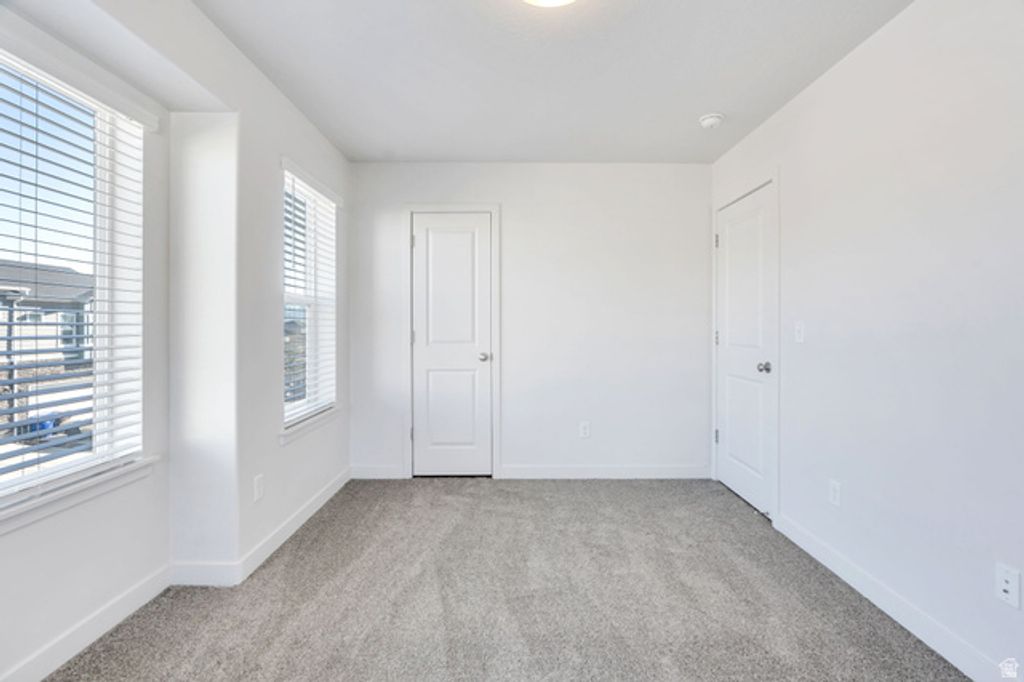 Image 18 of property listing at 4288 E HALF TIMBER WAY, Eagle Mountain, UT 84005