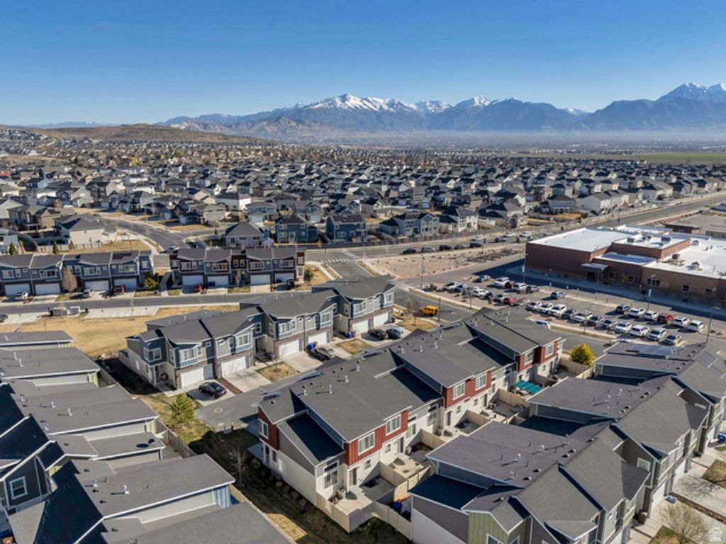 Image 37 of property listing at 4288 E HALF TIMBER WAY, Eagle Mountain, UT 84005