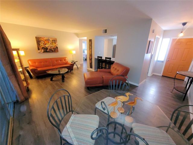 823 LA JOLLA AVENUE, Sun City Center, FL 33573