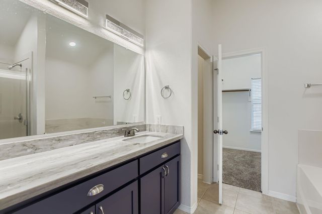 1816 Sherwood Forest Circle, League City, TX 77573