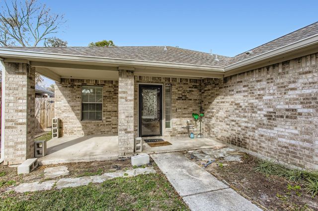 1816 Sherwood Forest Circle, League City, TX 77573