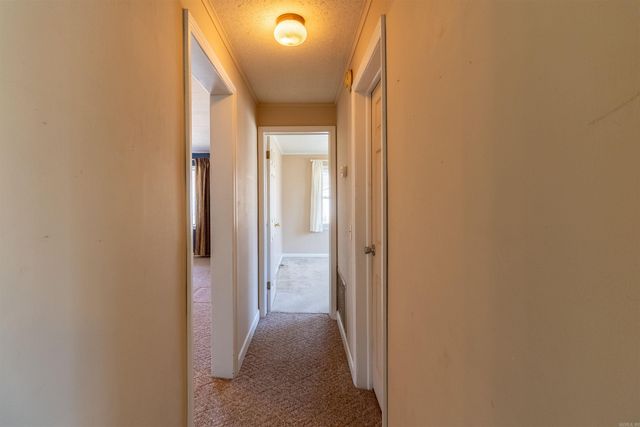 1711 W Cline St, Clarksville, AR 72830