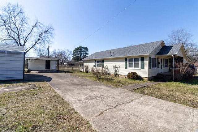 1711 W Cline St, Clarksville, AR 72830