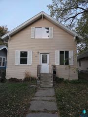 610 S Grange Ave Avenue, Sioux Falls, SD 57104