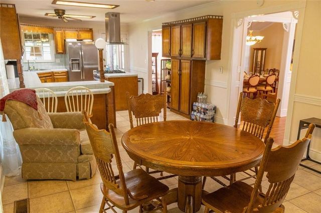 4625 Lovvorn Rd Road, Carrollton, GA 30117