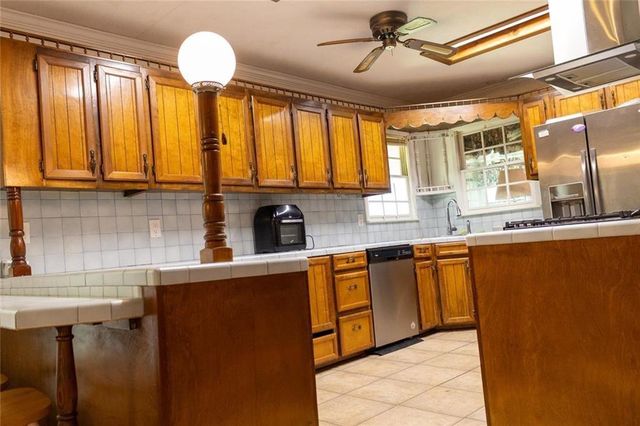 4625 Lovvorn Rd Road, Carrollton, GA 30117