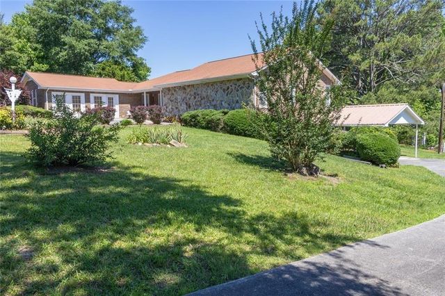 4625 Lovvorn Rd Road, Carrollton, GA 30117