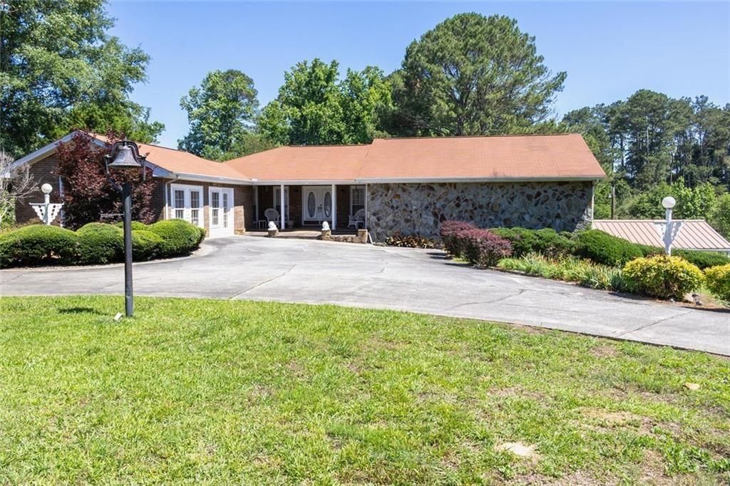 4625 Lovvorn Rd Road, Carrollton, GA 30117