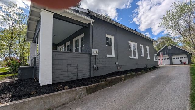 51 Engrem Avenue, Rutland City, VT 05701