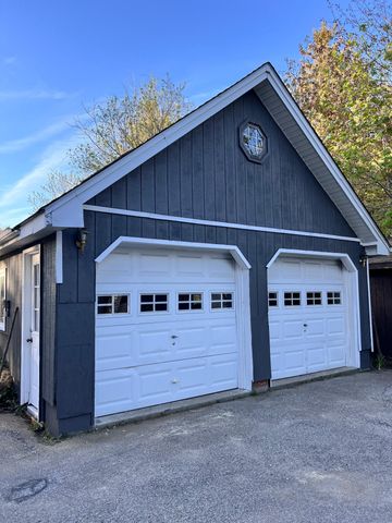 51 Engrem Avenue, Rutland City, VT 05701