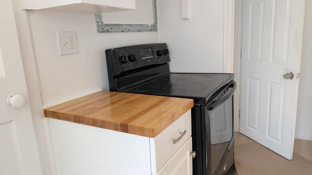51 Engrem Avenue, Rutland City, VT 05701