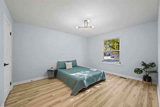 1168 Northbury Lane B1, Wheeling, IL 60090