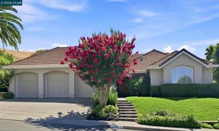 10 Edinburgh Pl, Danville, CA 94526