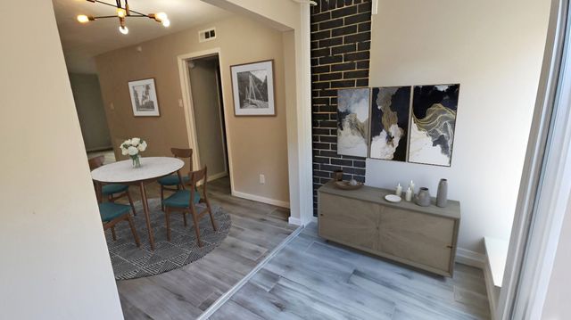 2627 Douglas Avenue 121, Dallas, TX 75219