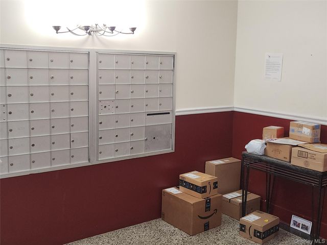 2 Fisher Drive D101, Mount Vernon, NY 10552